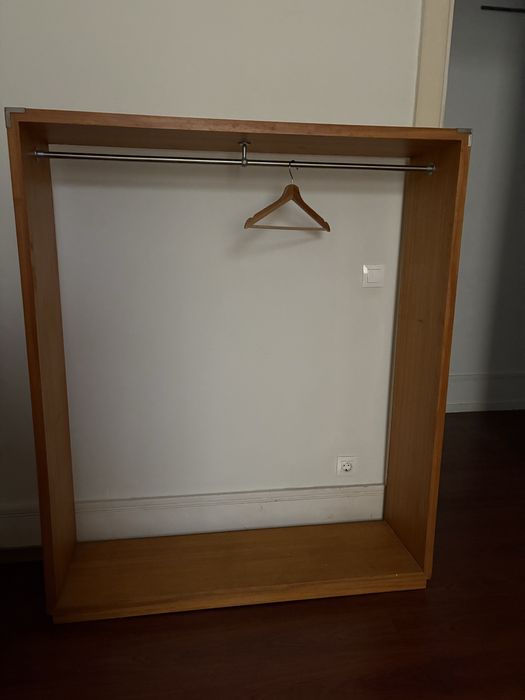 Expositor para tecidos ou roupa