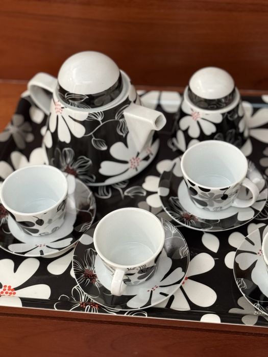 Conjunto de cafe com tabuleiro