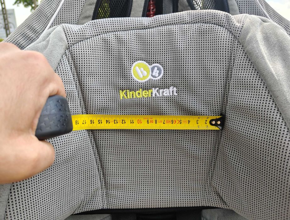 Fotelik samochodowy KinderKraft 9kg-35kg