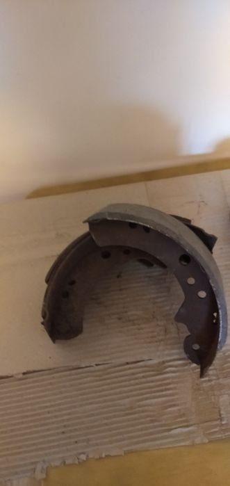 Тормозні колодки на Волгу