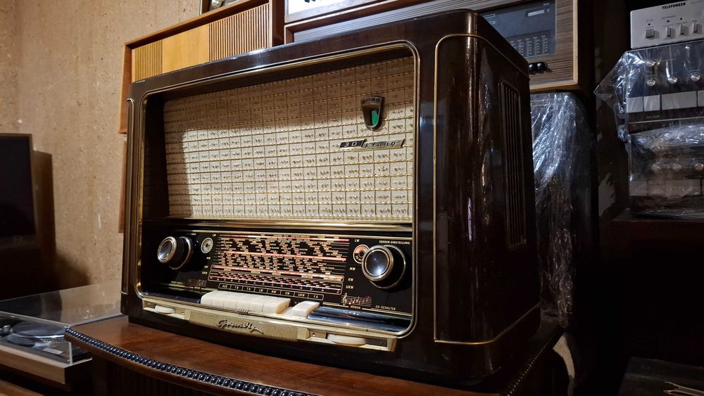 Grundig 3035 3D Klang  Radio lampowe