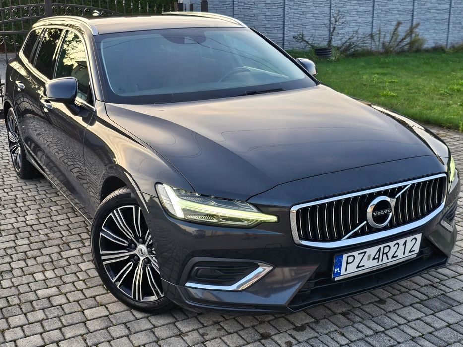Volvo V60 2.0 Diesel Navi FullLed Asystent SPOTIFY ACC PDC Alu18 Skóra HAK