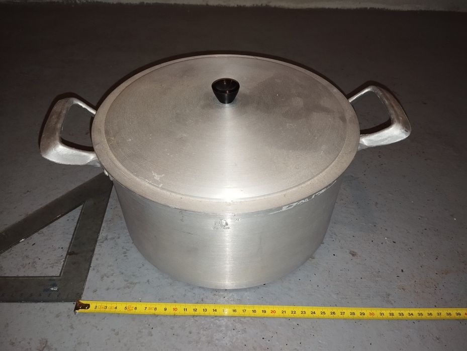 Panela em alumínio tamanho 26