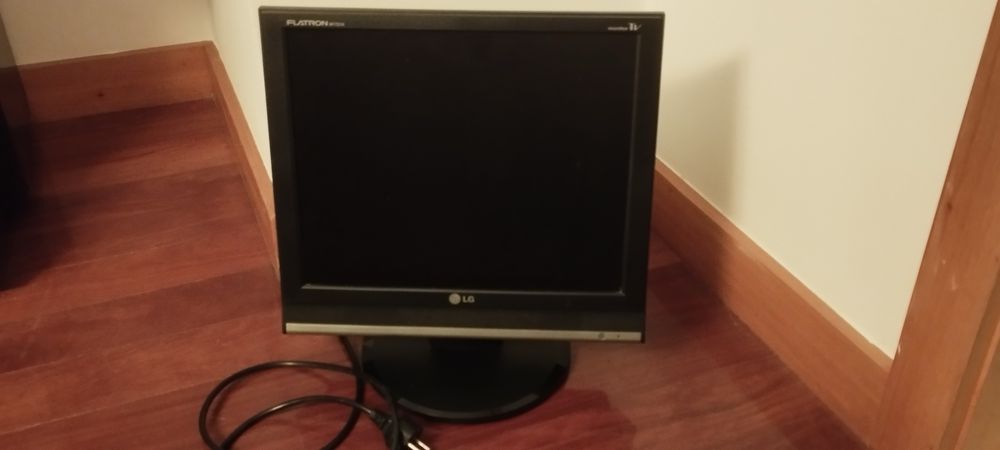 Monitor LG antigo