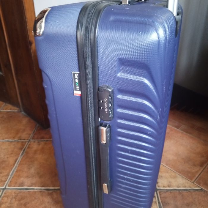 Walizka duża 90 l