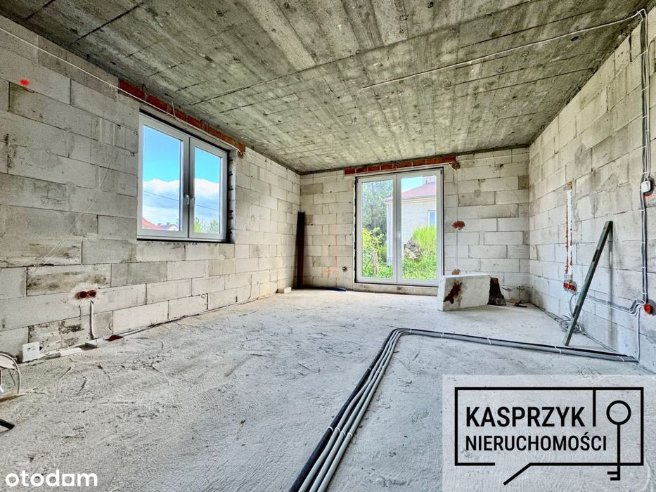 Dom w stanie surowym zamkniętym w gminie Rymanów.