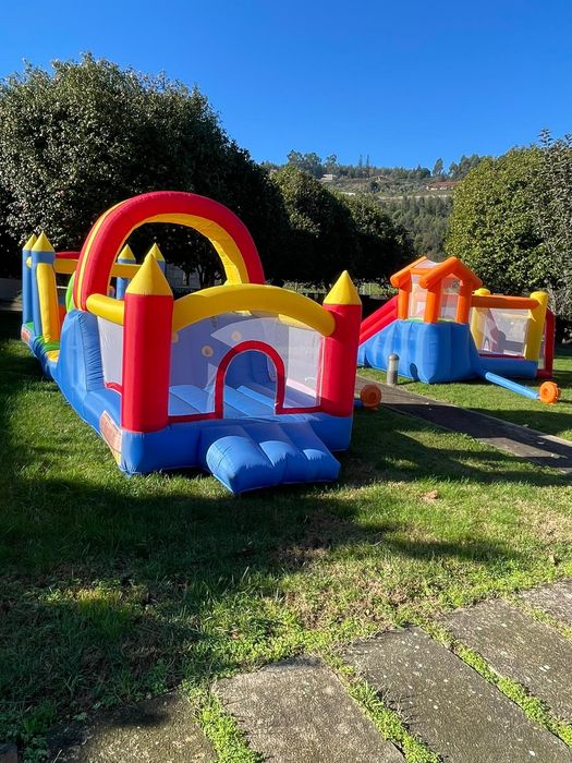 Insuflável 10 metros - alugar