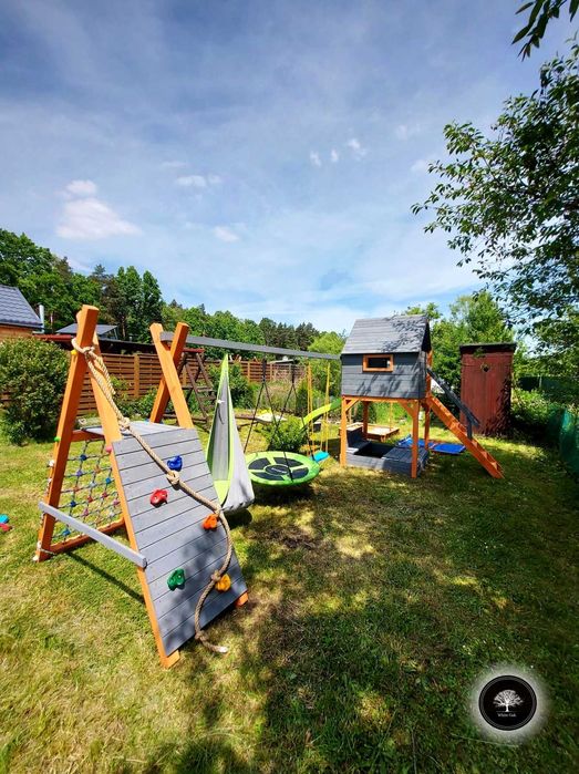 Drewniany plac zabaw, huśtawki, wspinaczka, zjeżdżalnia, domek, MONTAŻ
