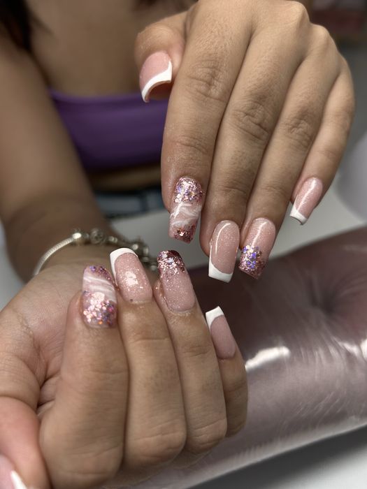 Unhas de Gel | Pedicure | Depilação a Cera – Monte da Caparica