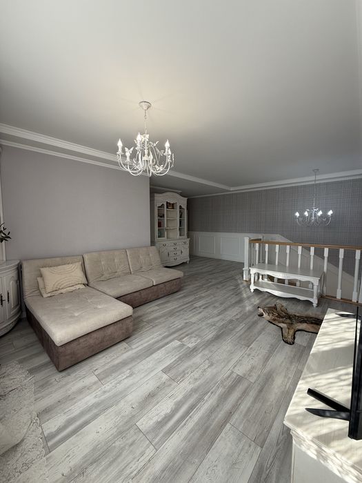 NEWStreet! 150кв.м Продам  Дворівневу кв по Пр.Миру