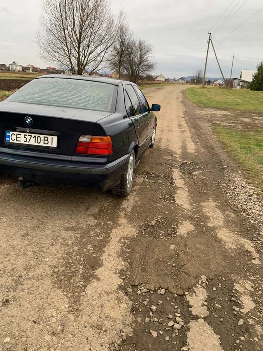 Авто легкових автомобілів