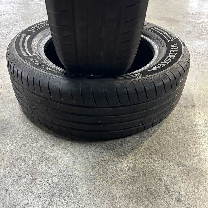 Pneus Vredestein 205/60/R16