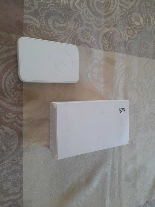 Powerbank FW32 10 tyś mAh biały