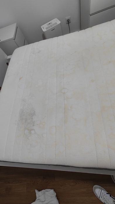 Colchão IKEA 140x200