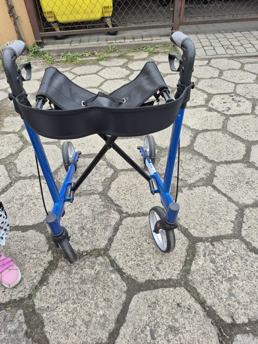 Podpórka inwalidzka 4 kołowa mobilex panther