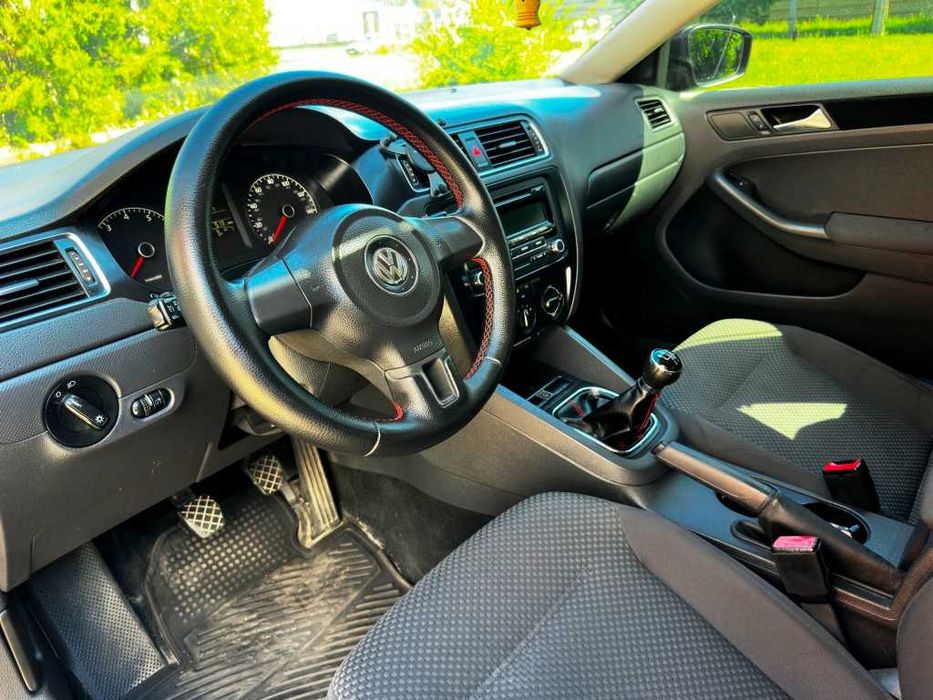 Volkswagen Jetta MPi