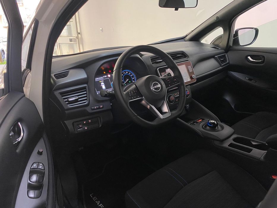Nissan Leaf 40 kWh Acenta