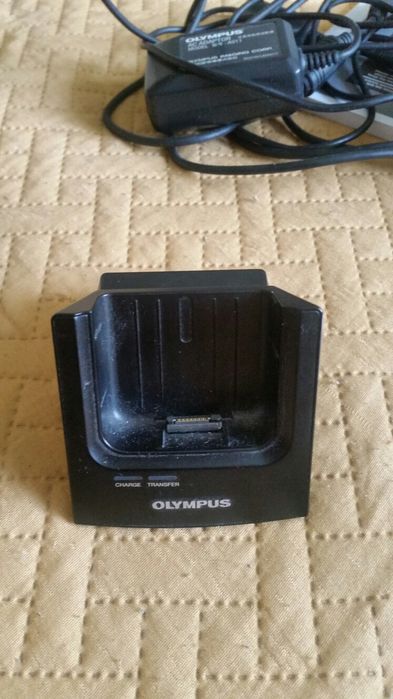 Olympus DS-2500 dyktafon PROFESJONALNY plus DOK