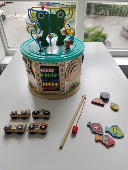 Розвиваючий логічний куб