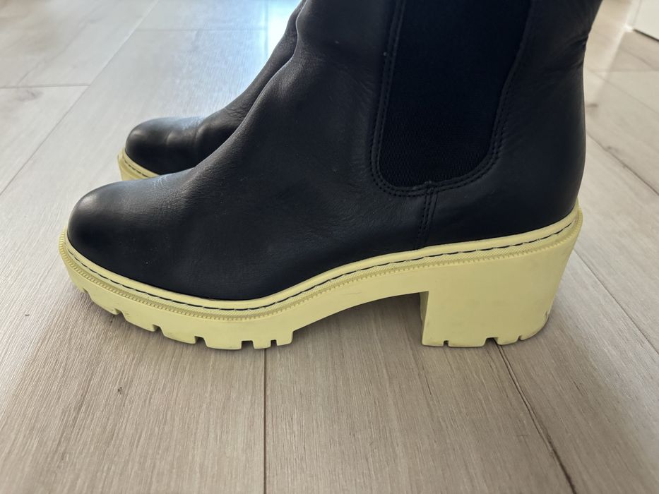 Skorzane buty Ryłko 38 botki