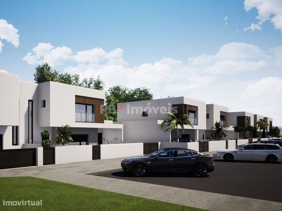 Lote de Terreno p/ Construção de Moradia, na Urbanização Casal Vidi...