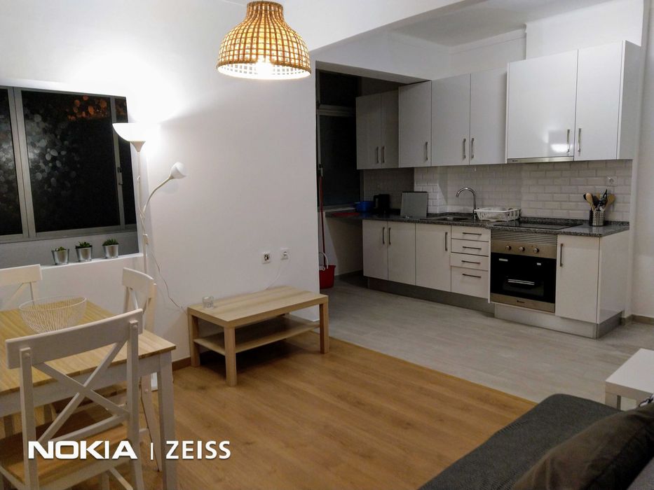 Quarto para arrendar na Cova da Piedade