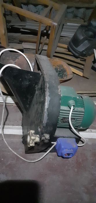 Продам корморізку