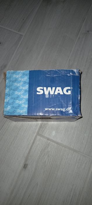 Передня подушка двигуна.