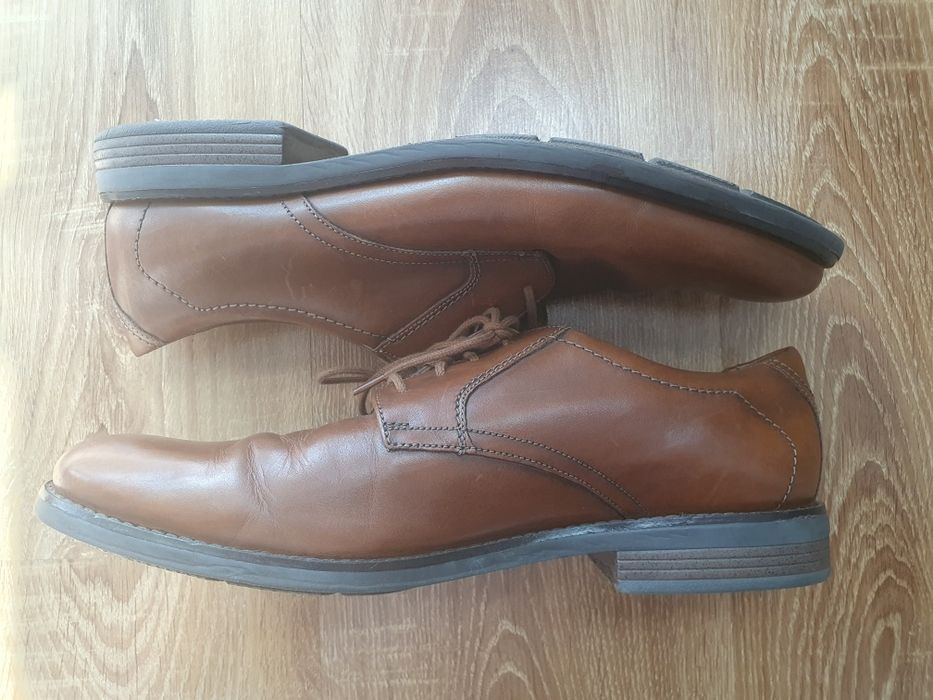 Półbuty skórzane Clarks, r.42