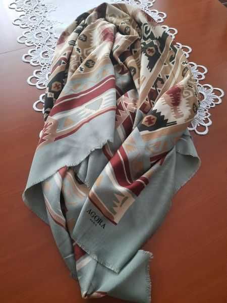 Duża chustka - kwadratowa