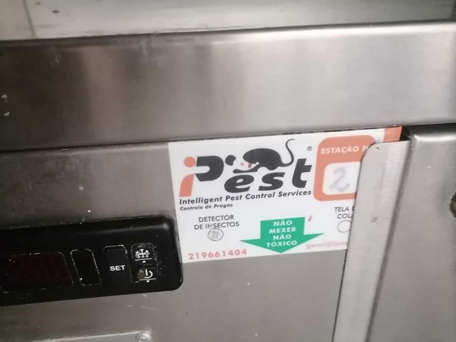 Food Truck completo com modelo muito atrativo para festa e eventos