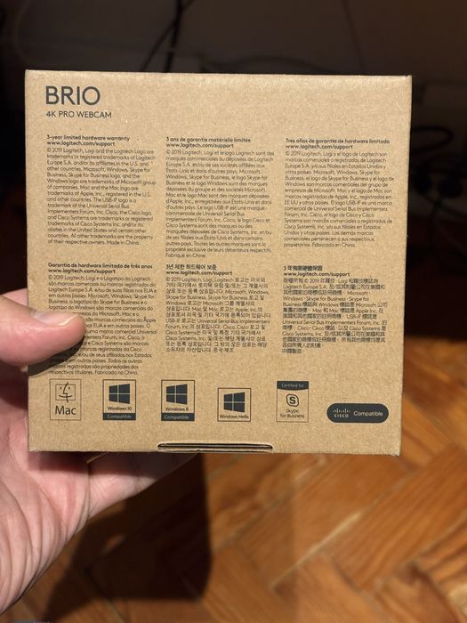 Câmara Logitech Brio 4k selada