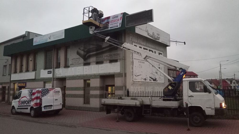 Podnośnik koszowy wycinka drzew mycie elewacji dachów fotowoltaiki