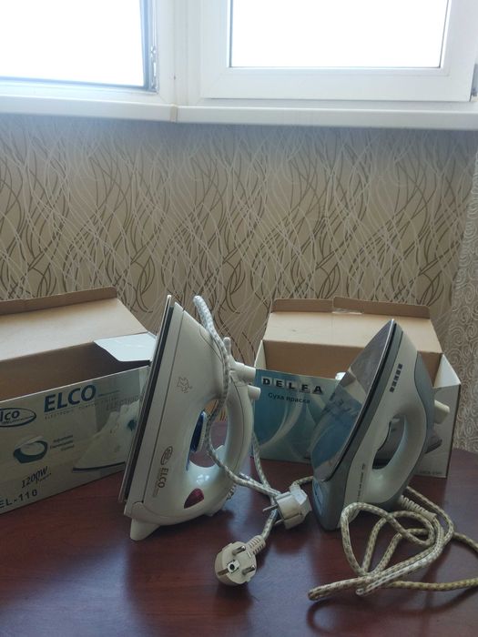 Продается паровой утюг