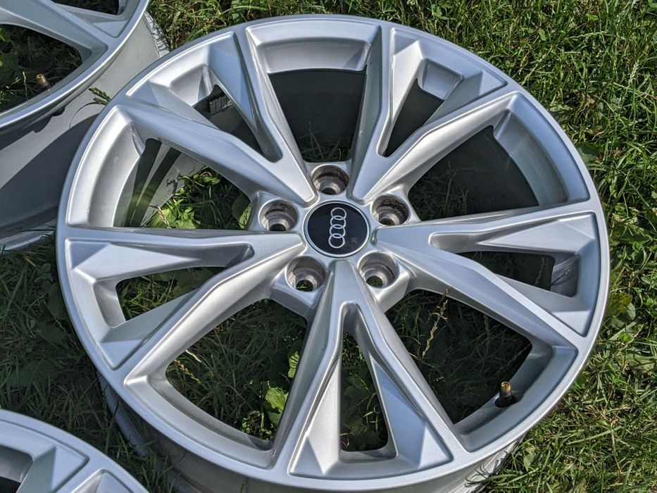 Литі диски R18 AUDI Q3 Q5 VW Golf 6 7 Passat B7 B8 Tiguan