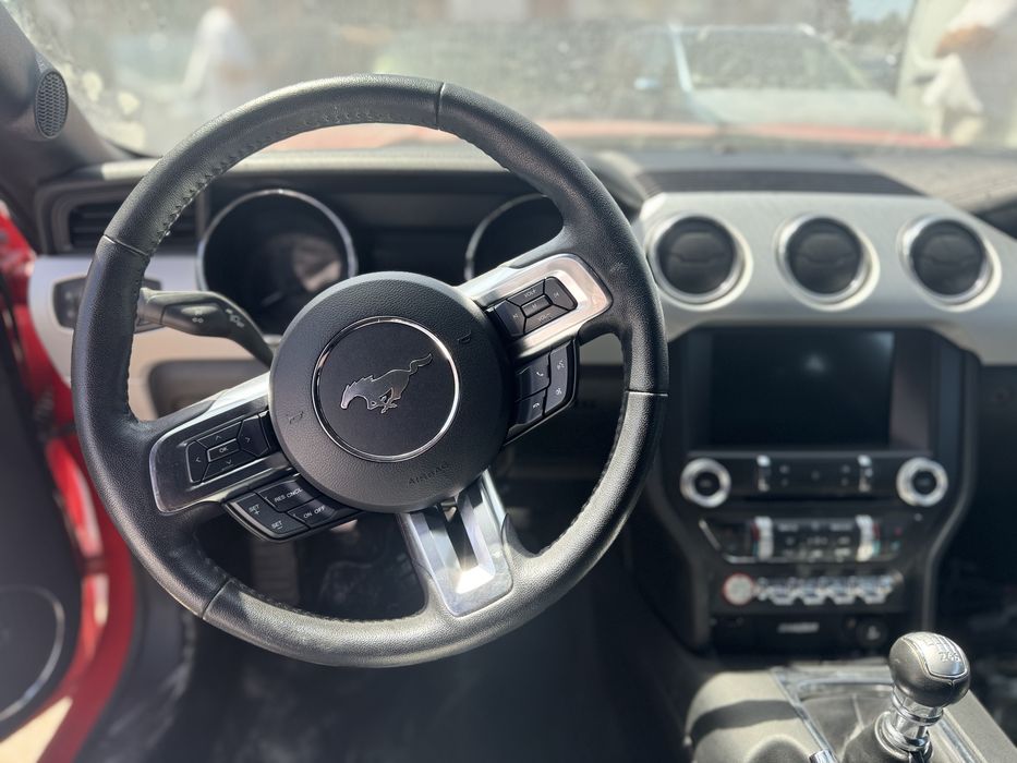 Ford Mustang 2.3i Ecoboost