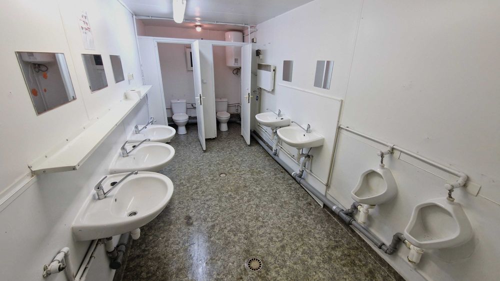 Kontener SANITARNY, łazienka, umywalnia -  5 Umywalek i 2 x WC - 2 x pisuar - Sprzedam
