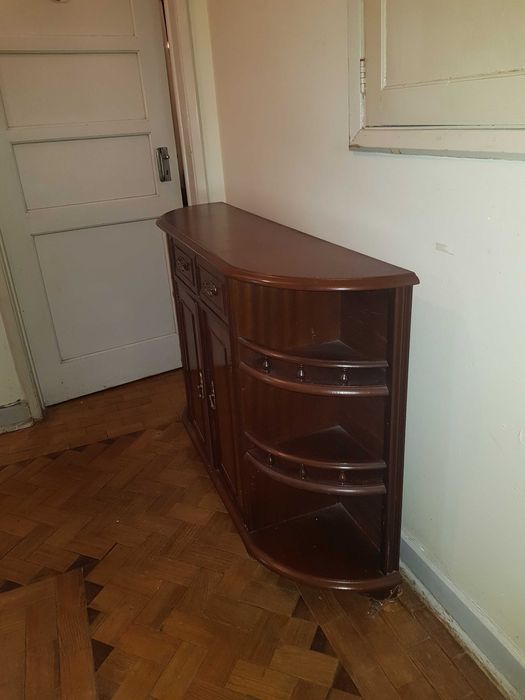 Móvel de apoio decorativo