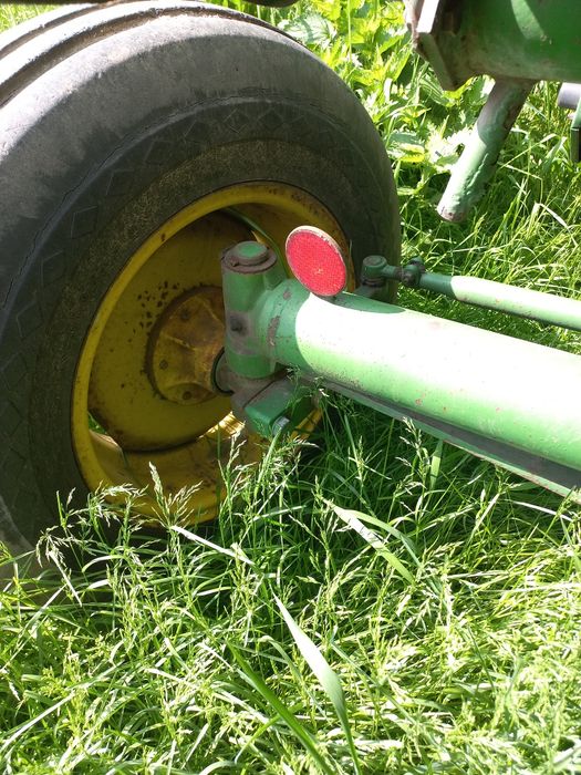 Комбайн John Deere 1042