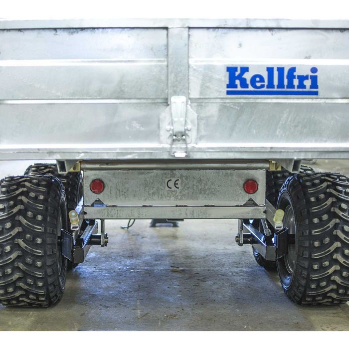 Przyczepa z wywrotem do ATV z mocnym wózkiem i ładownością 1,5 tony.