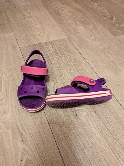 Босоніжки для дівчинки