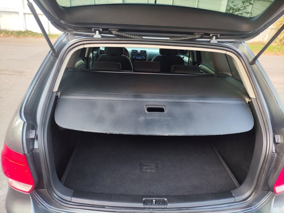 Volkswagen Golf Variant 2008р.1.6