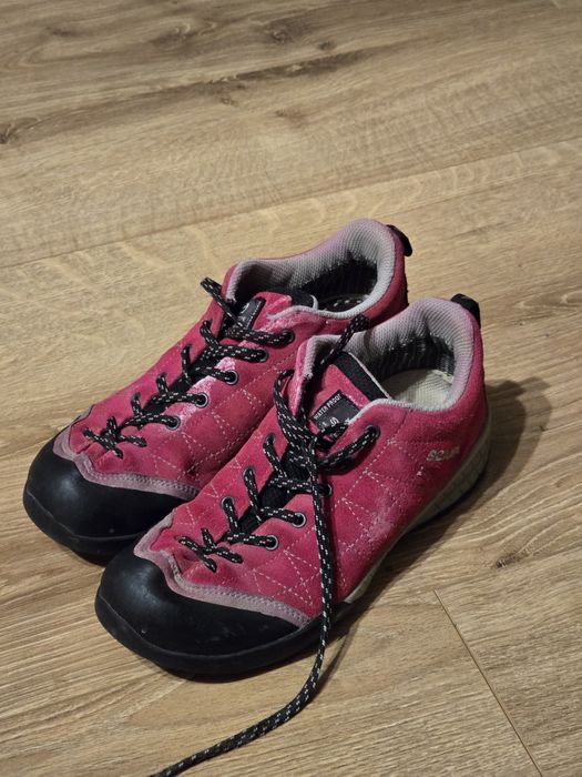 Buty scarpa Zen  Vibram roz. 35 różowe.  Bardzo dobry stan .