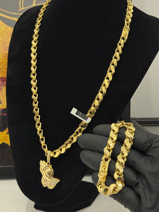 Cordao banhado a ouro 18 K