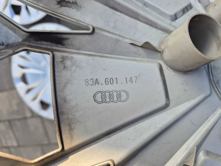 Kołpaki 17” AUDI 83A601147 N4015