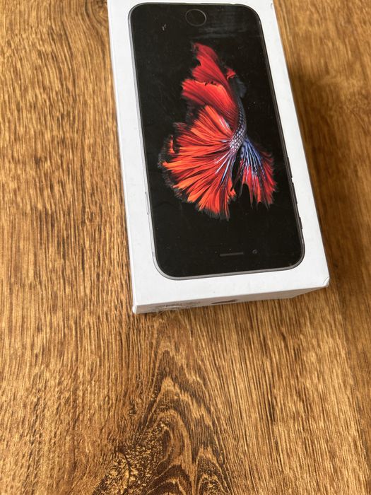 Pudelko po iphone 6S uzywane