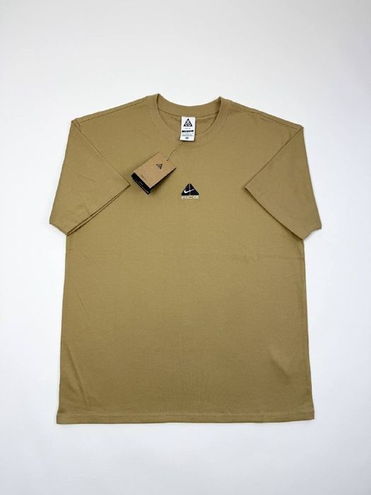 Оригінал! Футболка Nike ACG (бежева) (M) Нова з бірками!