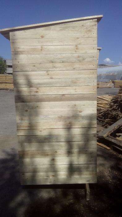 Туалет, душ, хоз здания из дерева