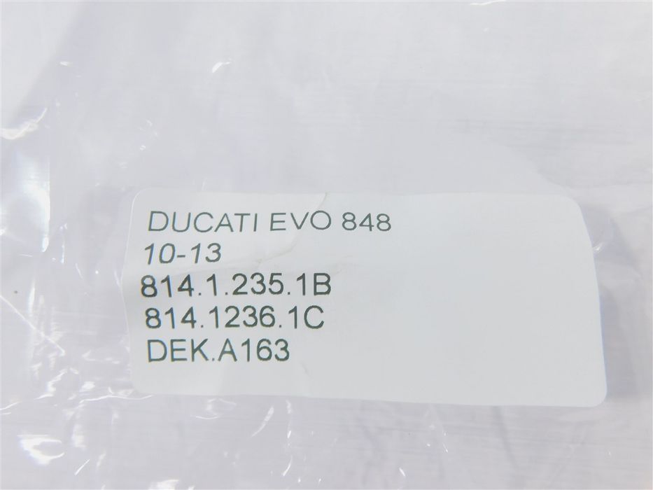 DEKIEL POKRYWA SILNIK DUCATI EVO 848 10-13 814.1235.1B 814.1236.1C