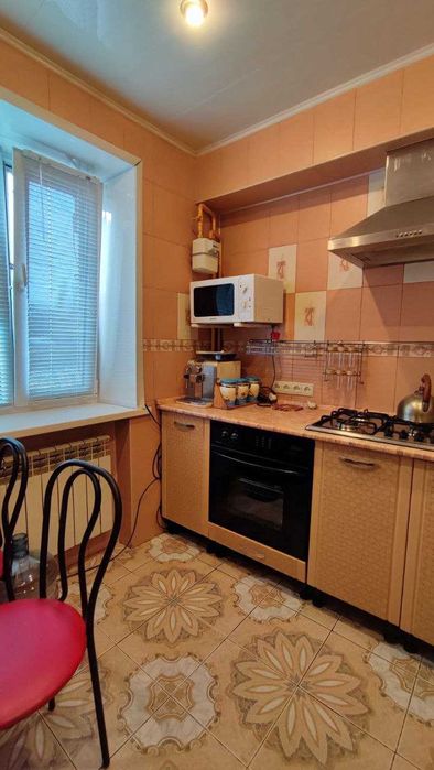 Продам 2к квартиру вул. Старокозацька, 2 (Центр)